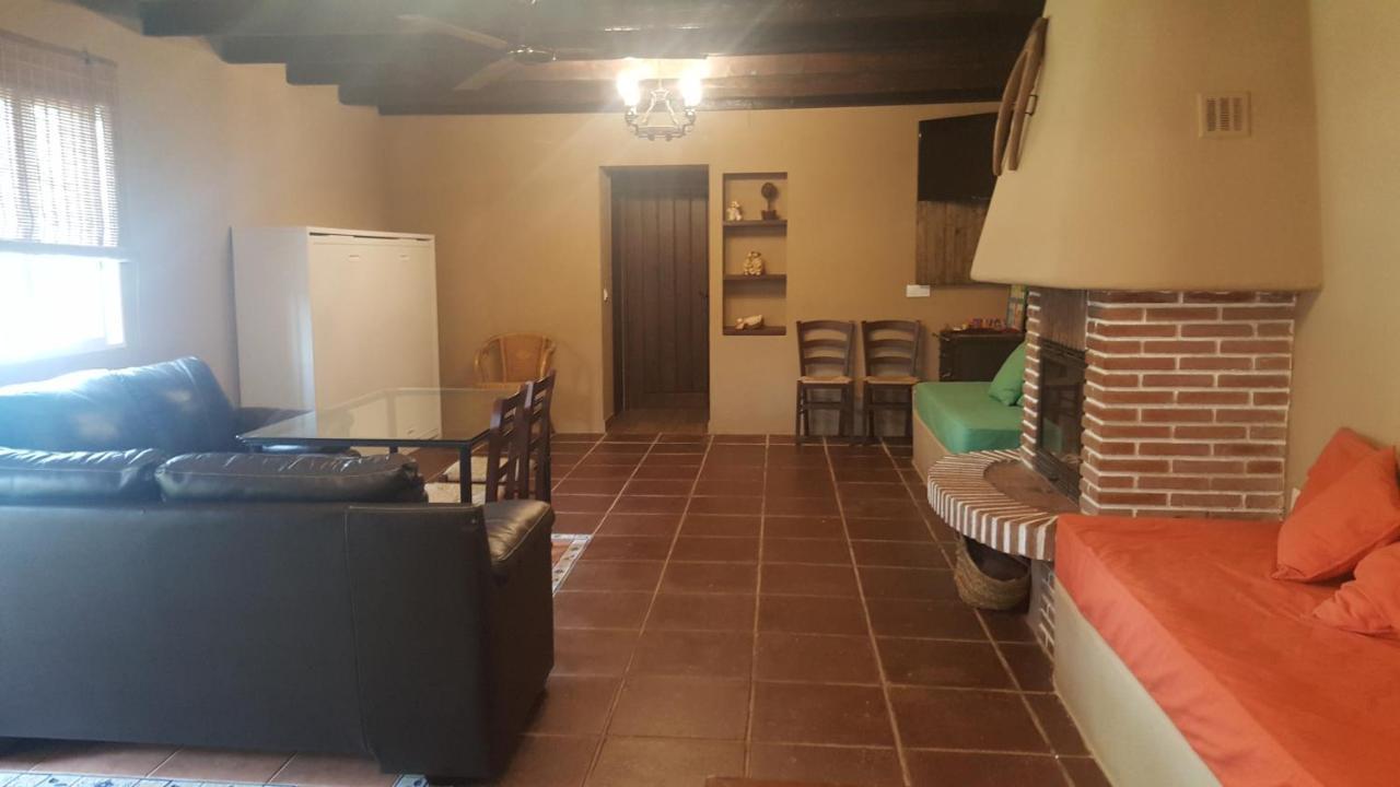 El Refugio De Popea Villa Santa María de Trassierra Exterior foto